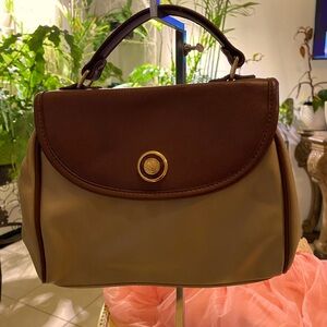 LIZ CLAIBORNE LEATHER VINTAGE HANDBAG